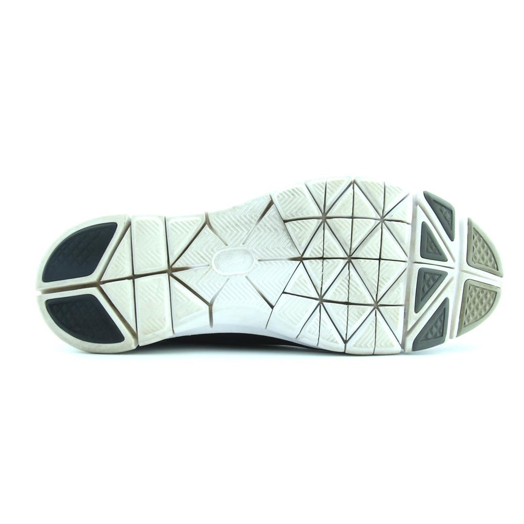 NIKE FREE TR FIT 4