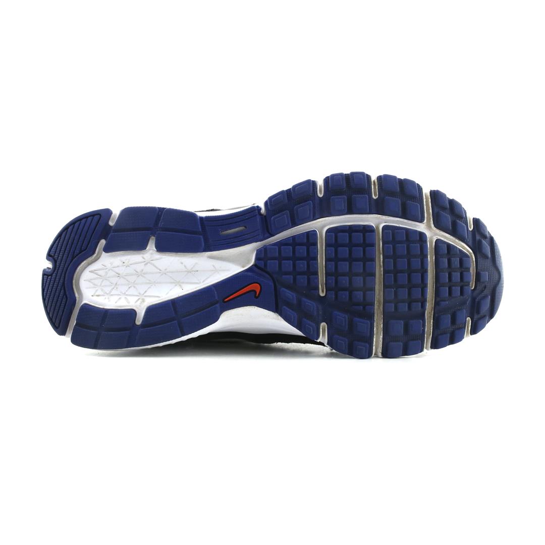 NIKE  REVOLUTION 2