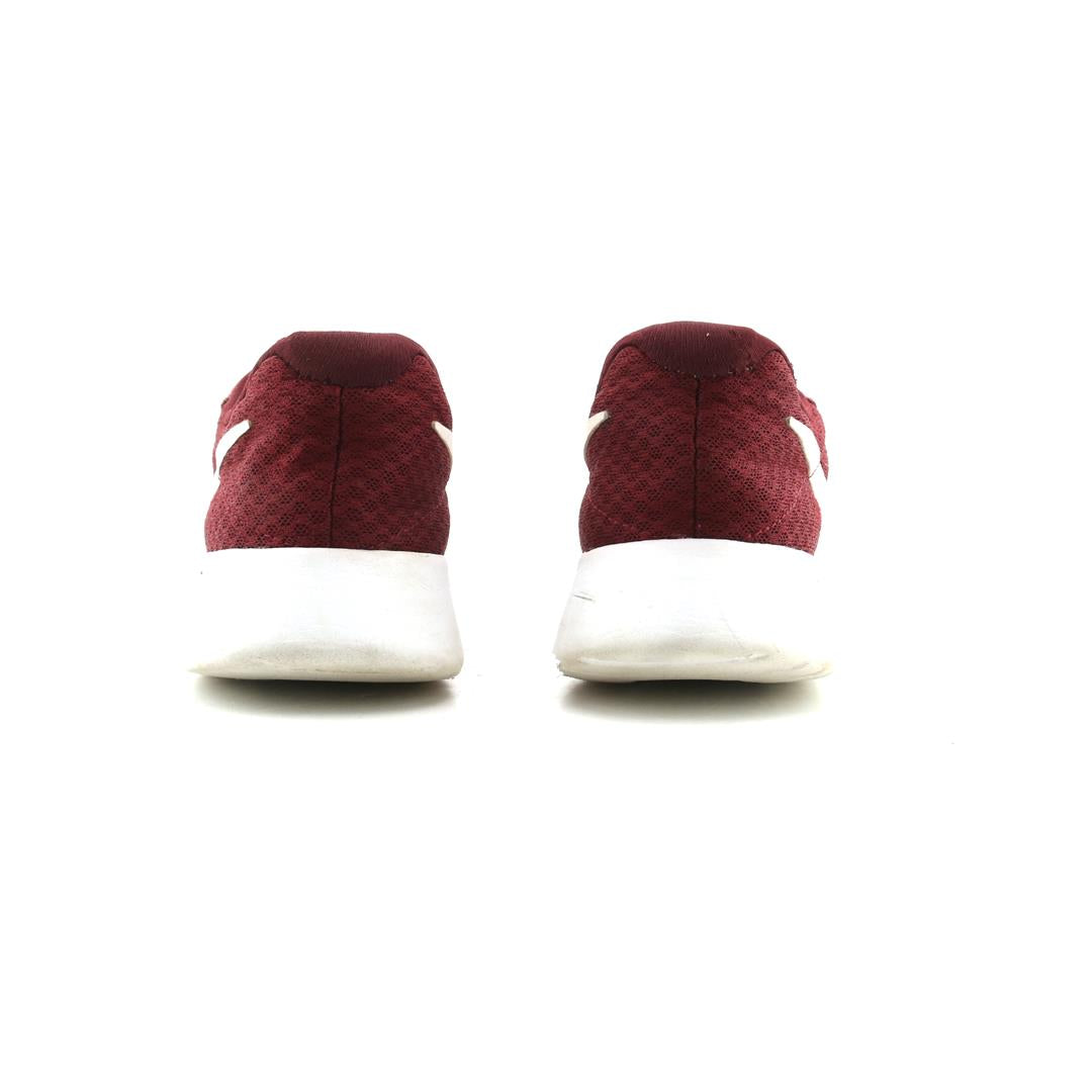 NIKE TANJUN