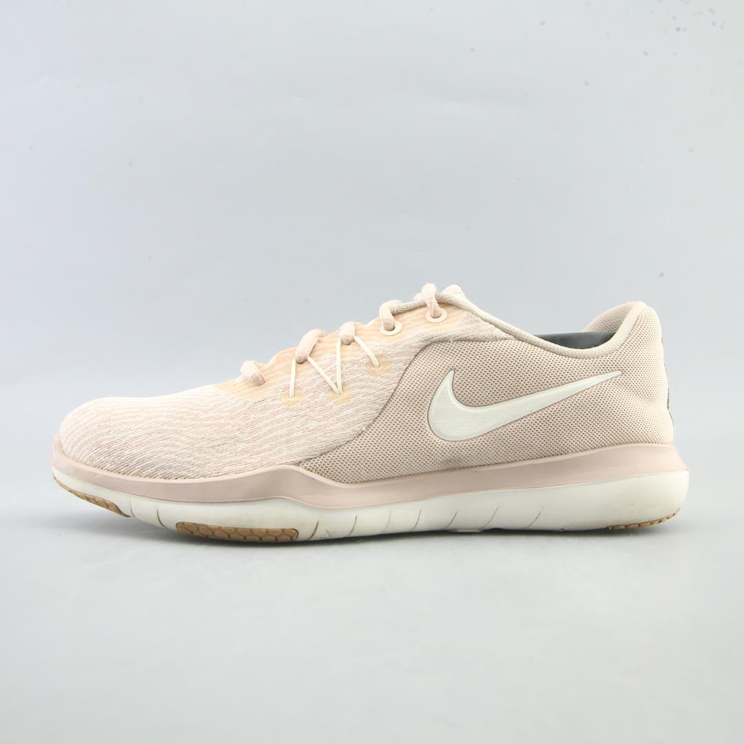 NIKE FLEX SUPREME TR 6