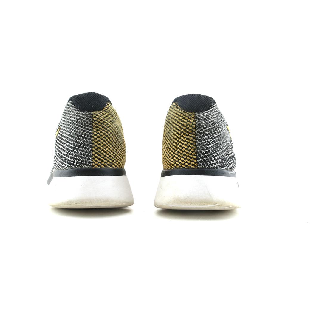 NIKE  TANJUN