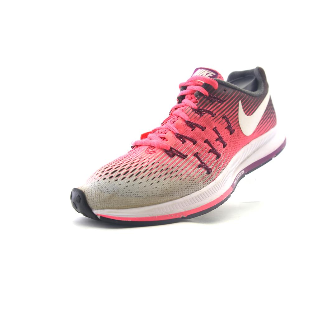 NIKE AIR ZOOM PEGASUS 33