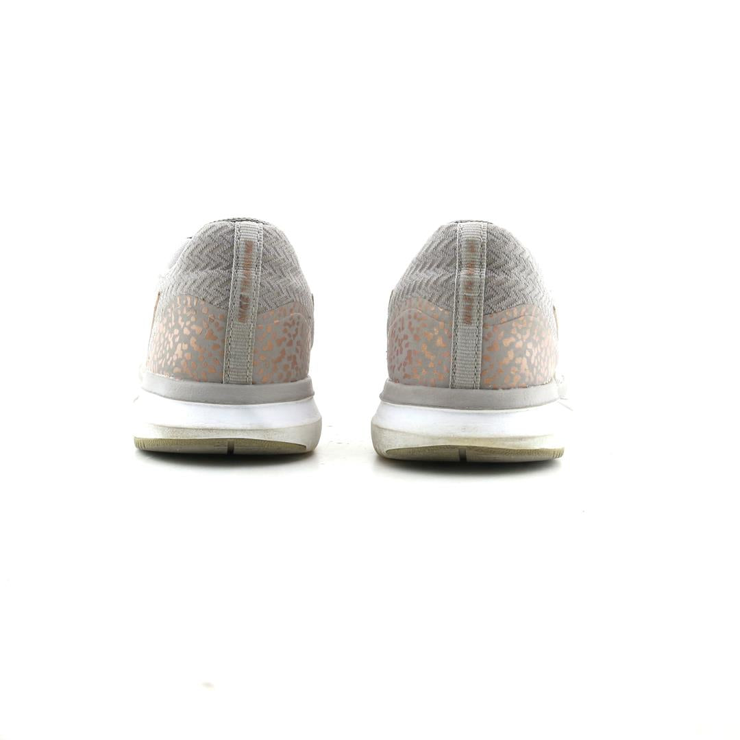 NIKE IN-SEASON TR 7