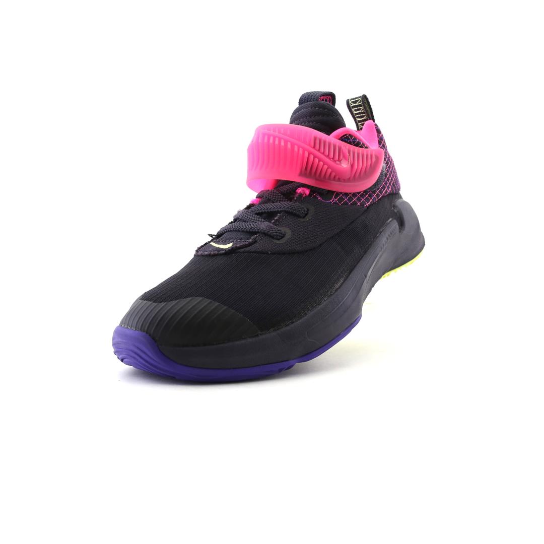 NIKE AIR ZOOM FREAK 3