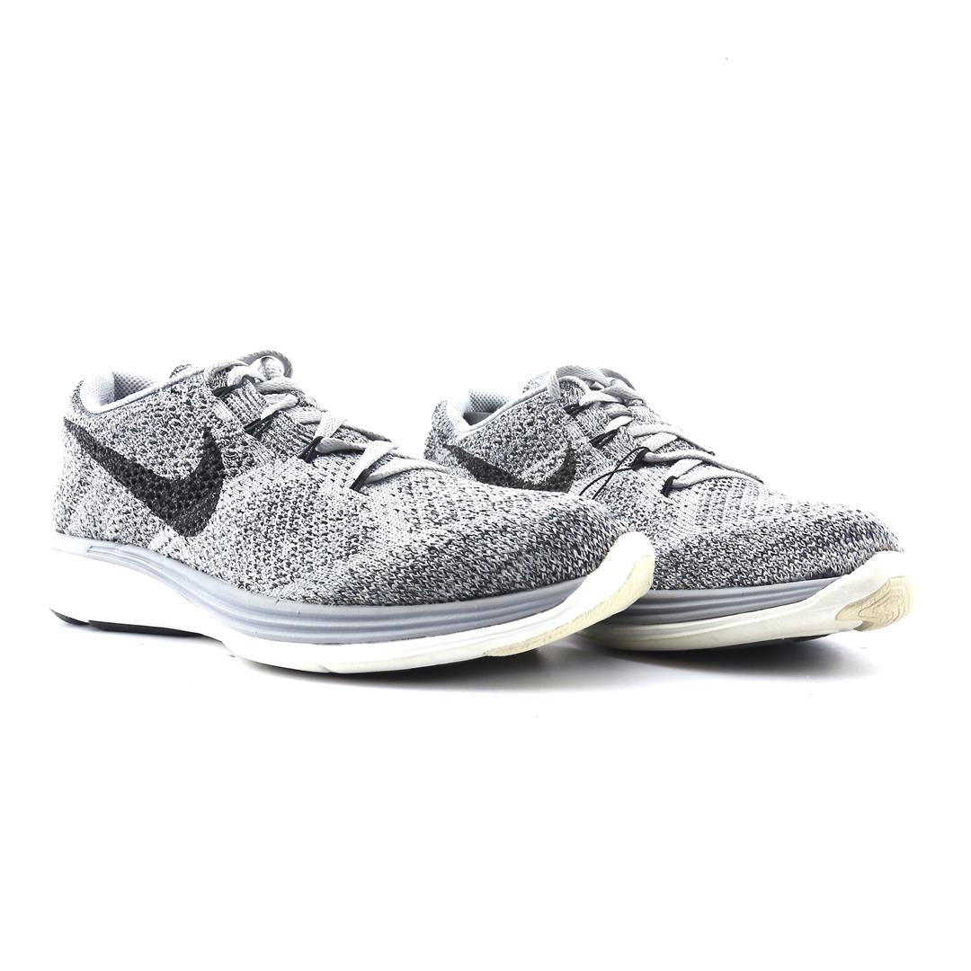 NIKE FLYKNIT LUNAR 3
