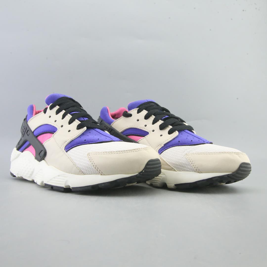 NIKE HUARACHE RUN