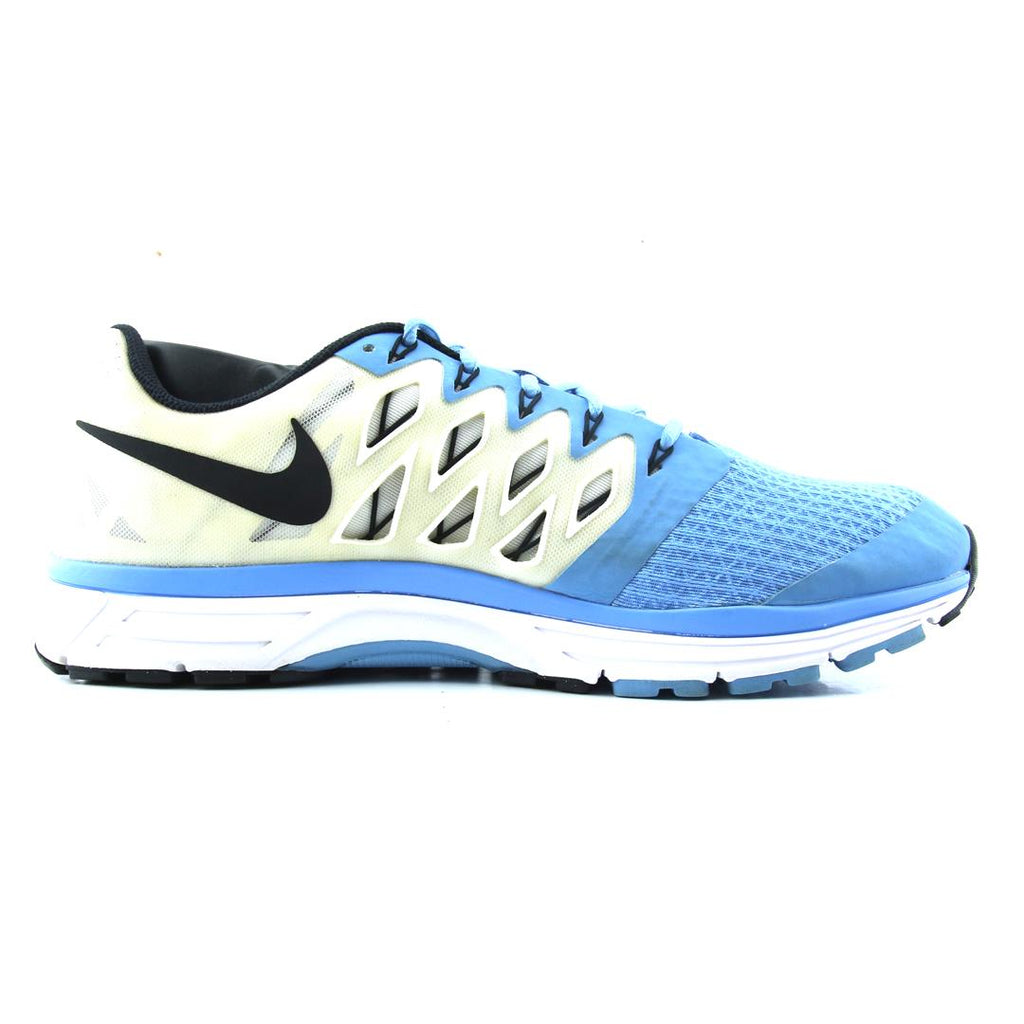 NIKE VOMERO 9