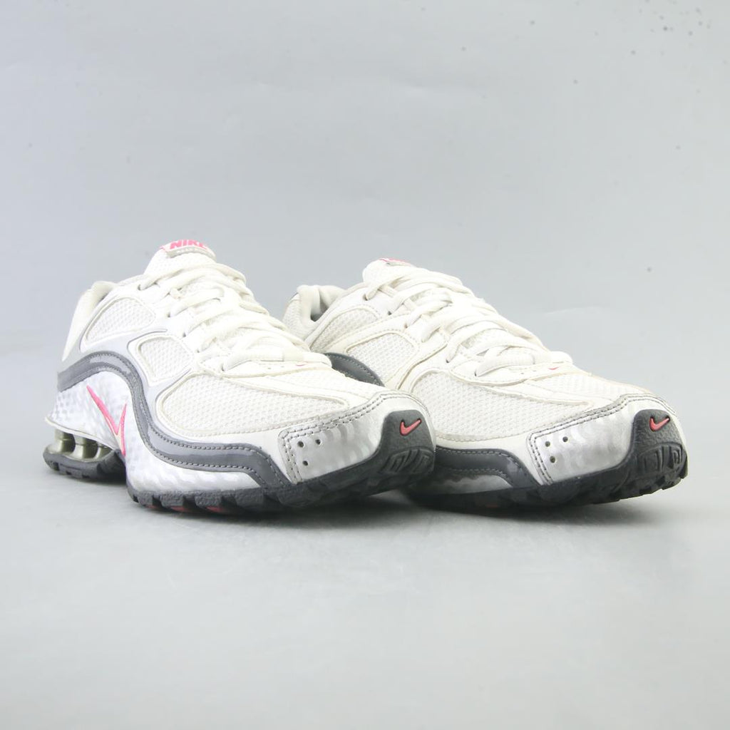 NIKE REAX RUN 5