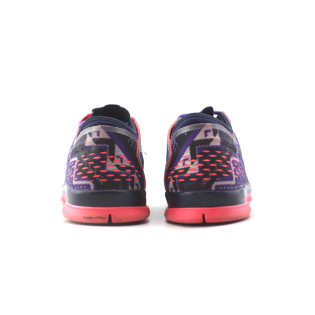 NIKE FREE TR FIT 4