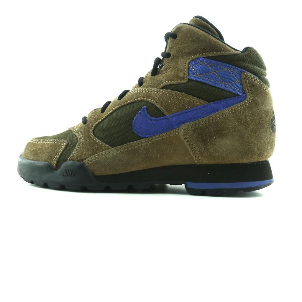 NIKE  ACG CALDERA