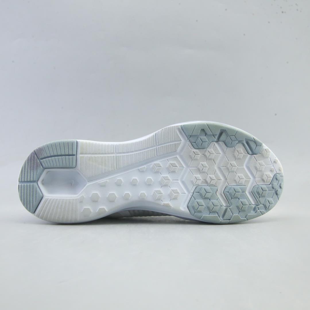 NIKE IN SEASON TR 8