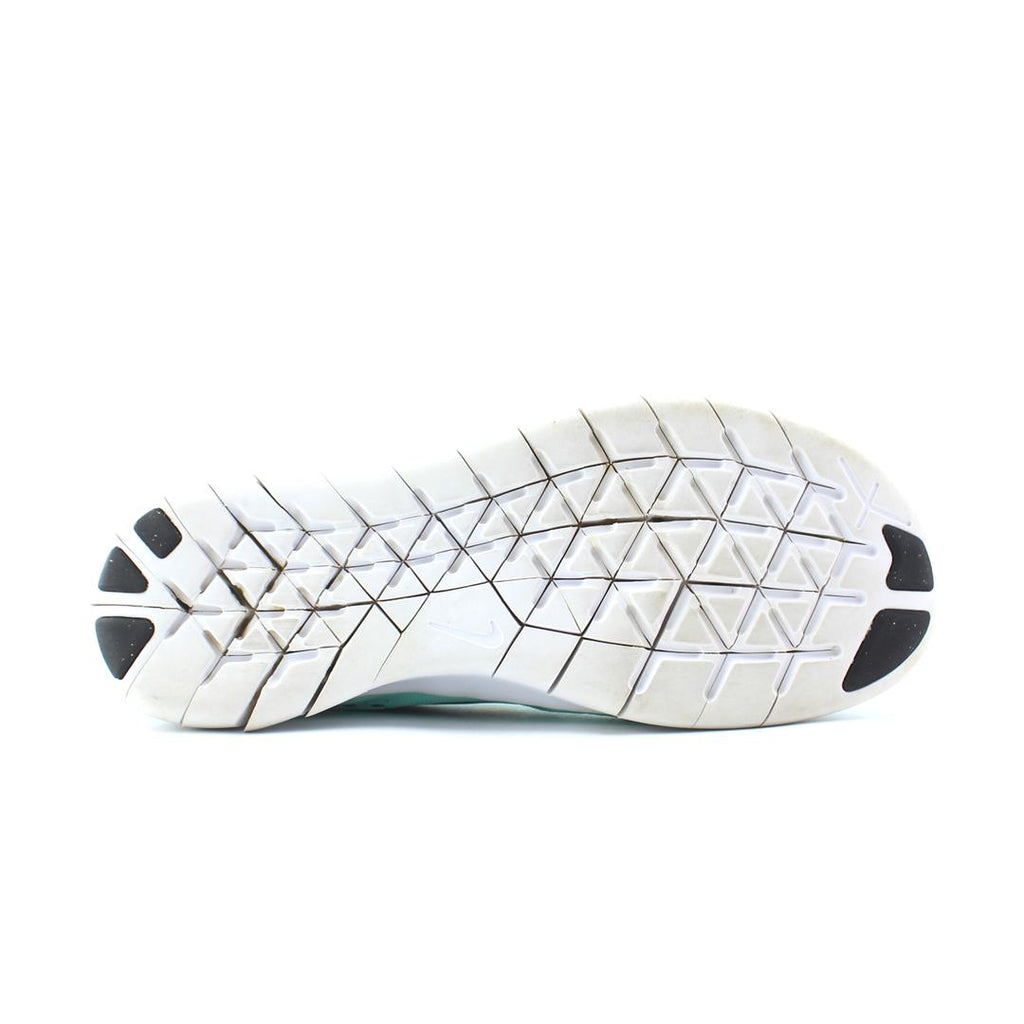 NIKE FREE RN GS