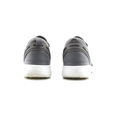NIKE FREE TR 7