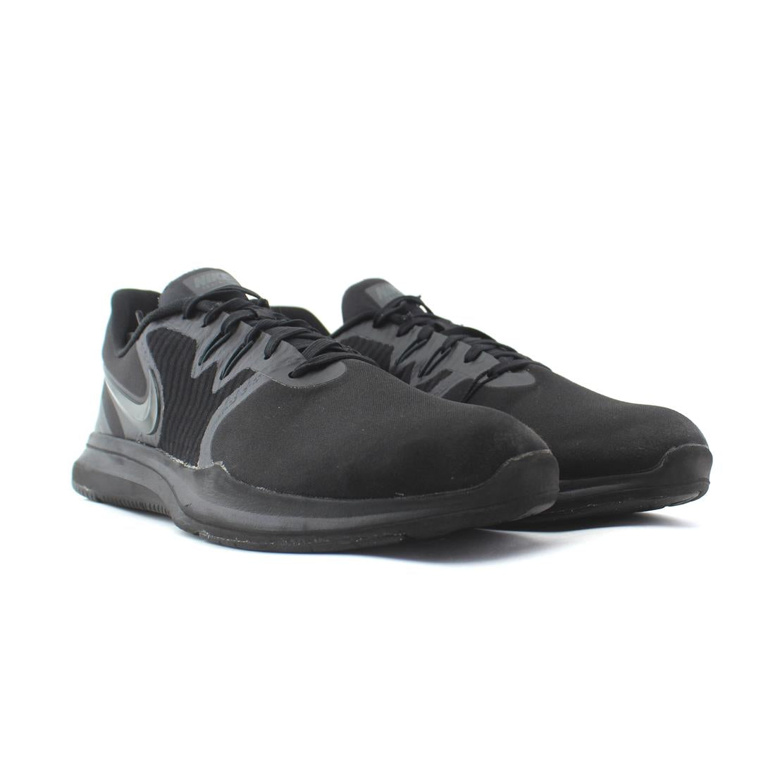 NIKE IN-SEASON TR 8