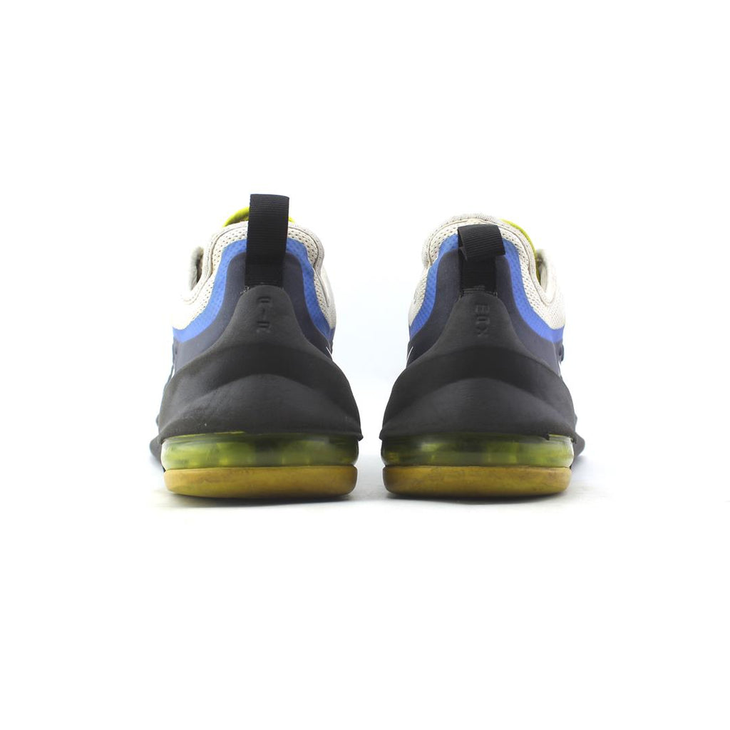 NIKE AIR MAX AXIS