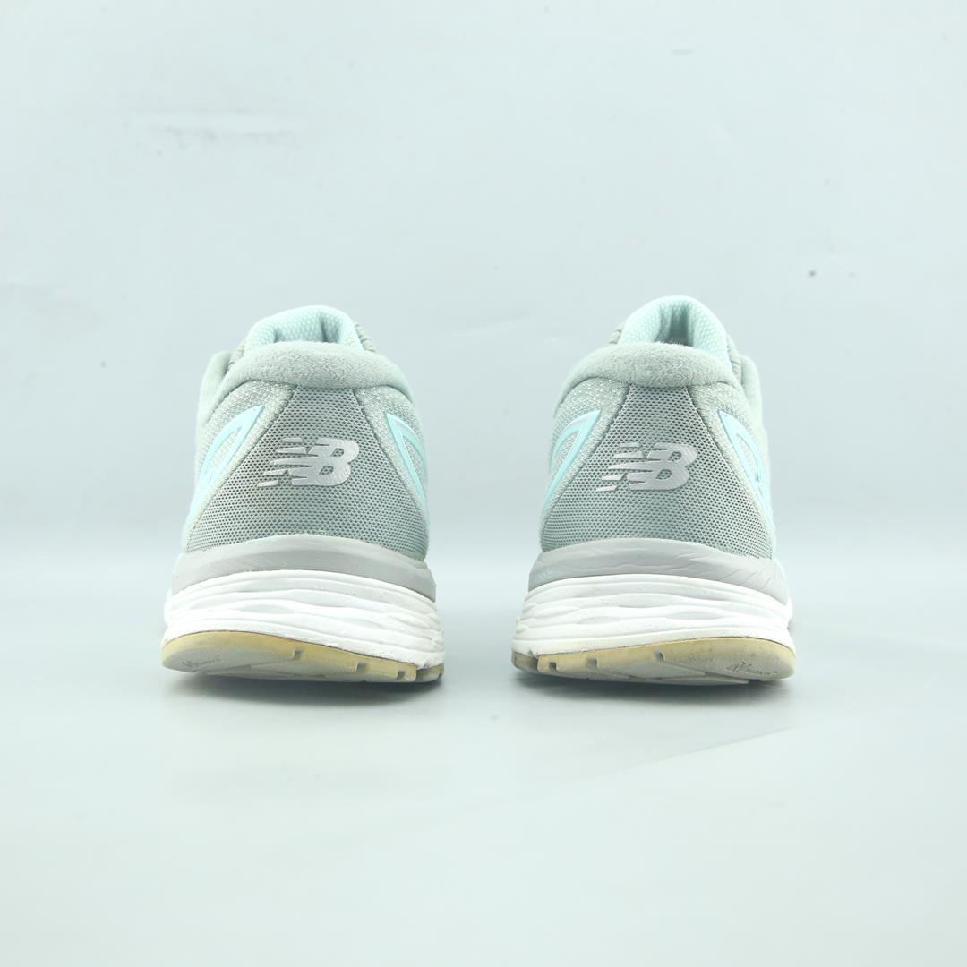 NEW BALANCE 880V9