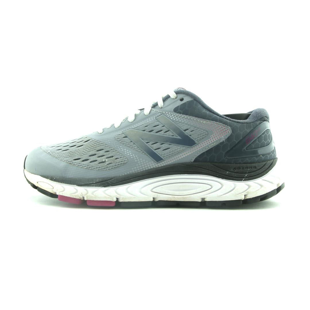 NEW BALANCE 840V4