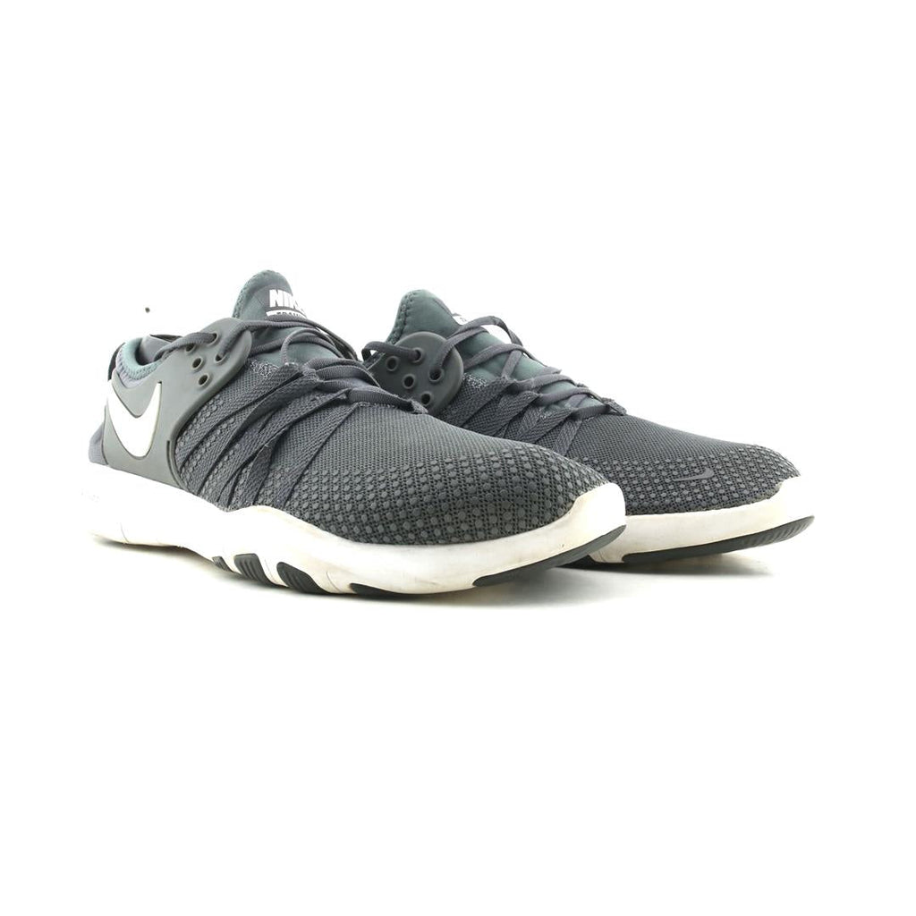 NIKE  FREE TR 7