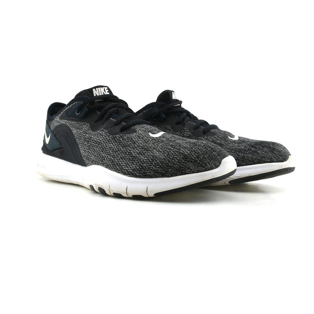 NIKE FLEX TR 9