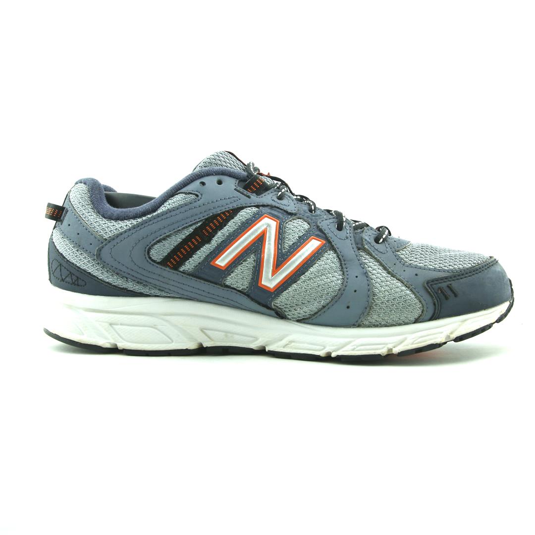 NEW BALANCE 402 V1