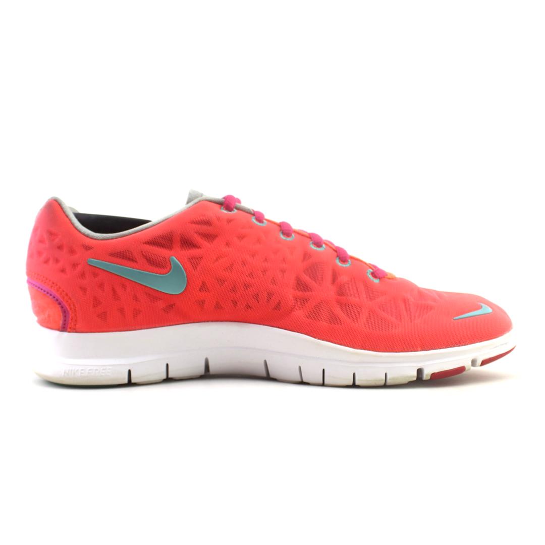 NIKE FREE TR FIT 3