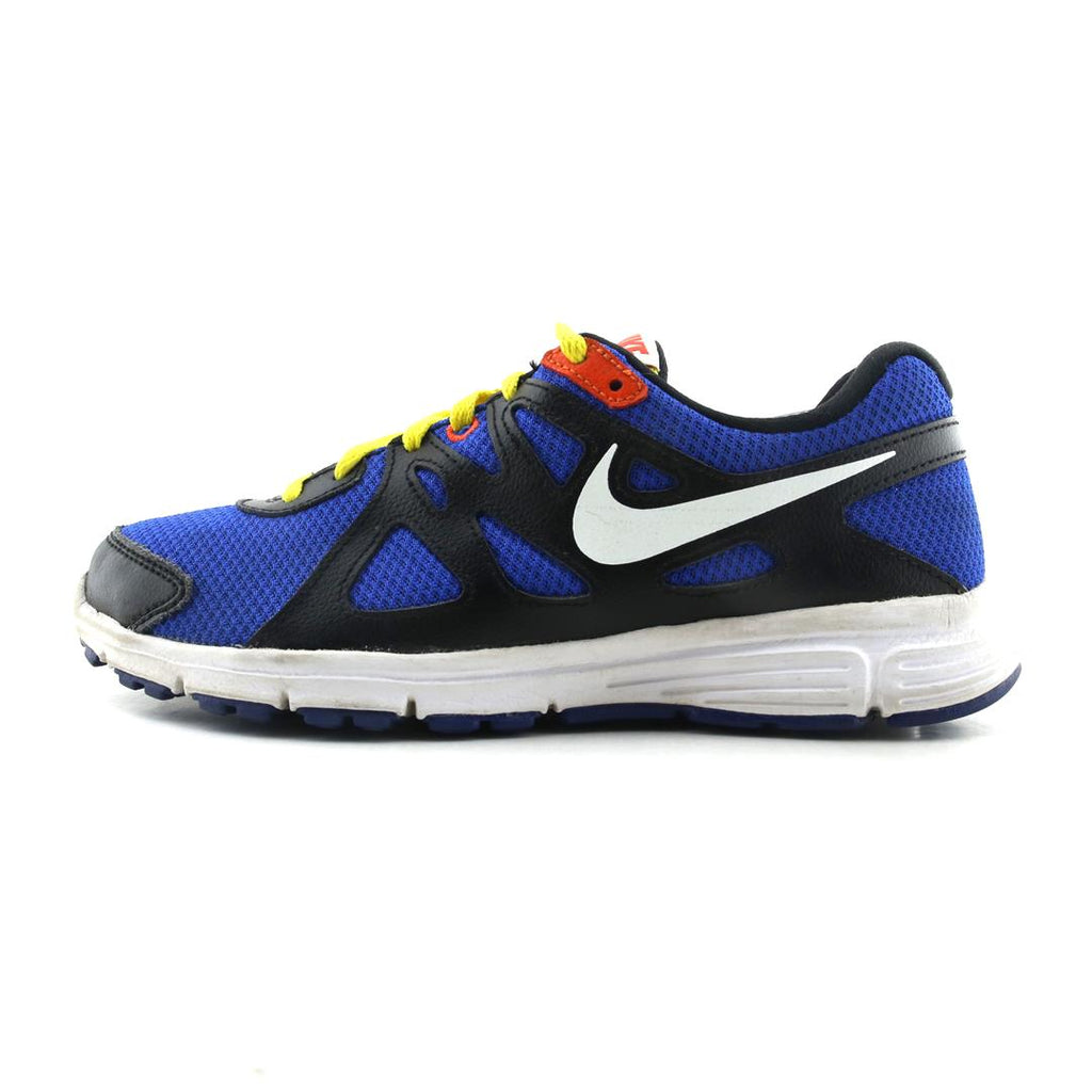 NIKE  REVOLUTION 2