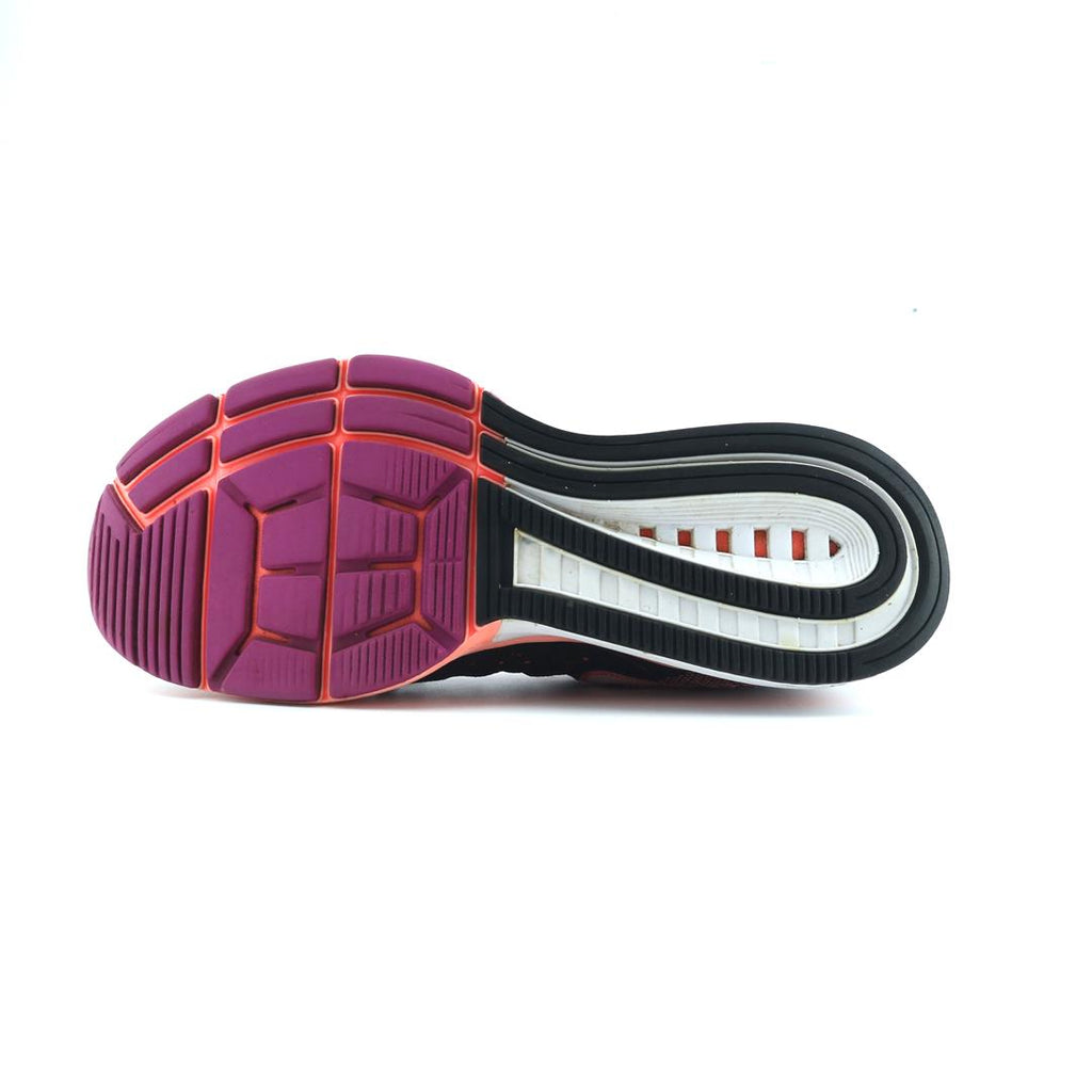 NIKE ZOOM VOMERO 10