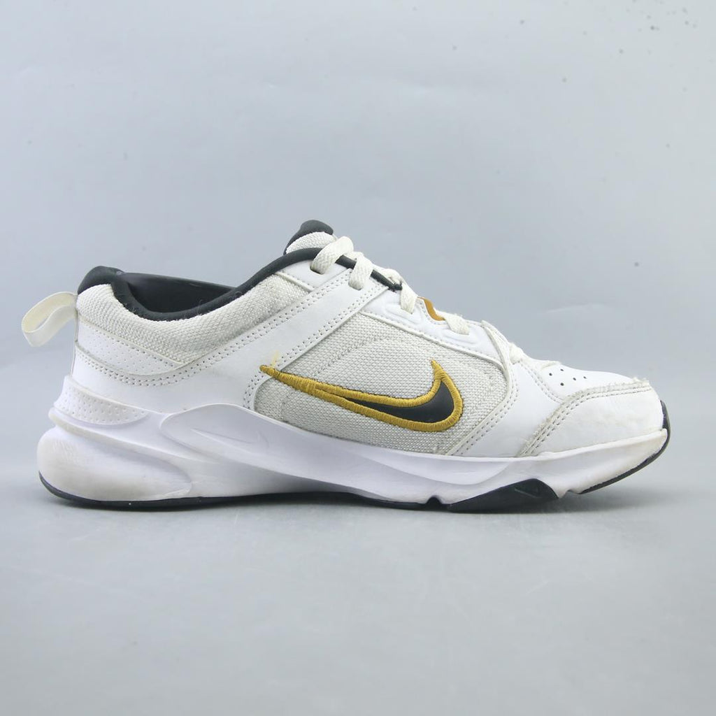NIKE  DEFY ALL DAY TRAINERS