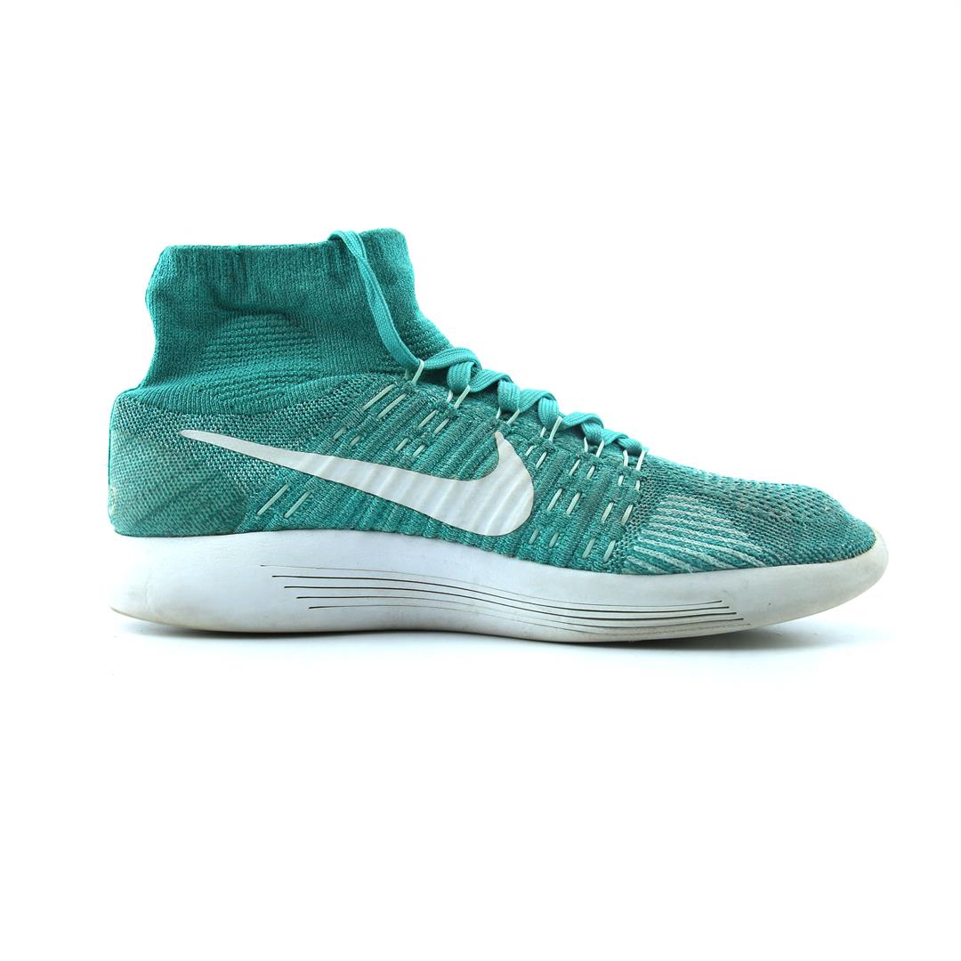NIKE LUNAREPIC FLYKNIT