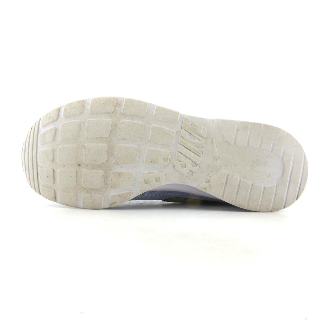 NIKE TANJUN