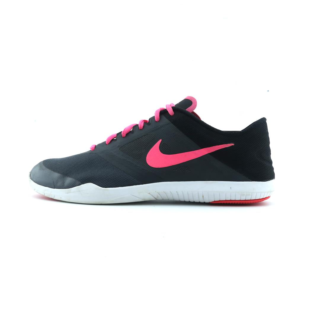 NIKE STUDIO TRAINER 2