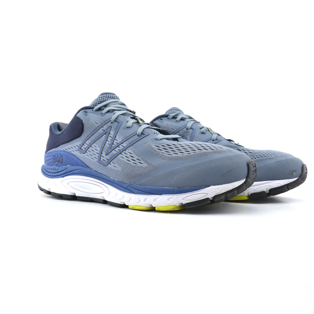 NEW BALANCE 840 V5