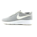 NIKE TANJUN