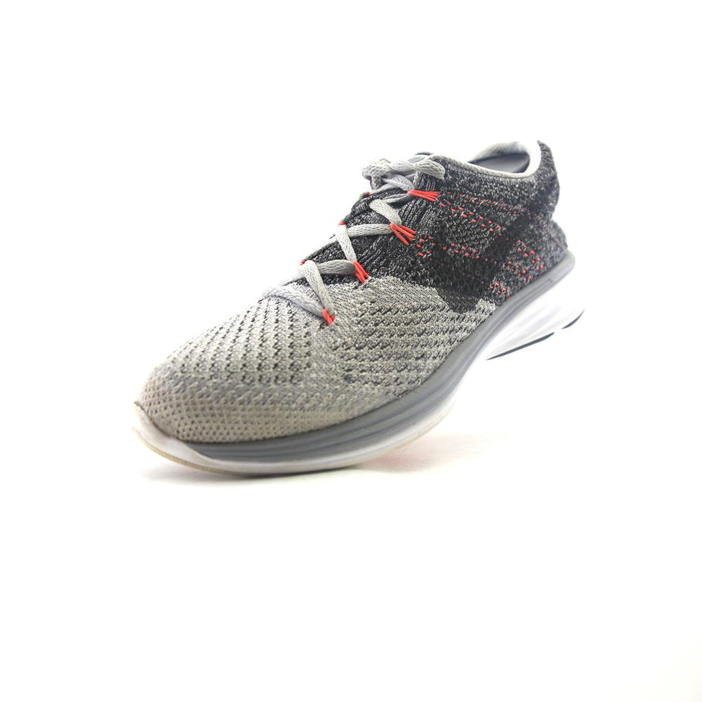 NIKE FLYKNIT LUNAR 3