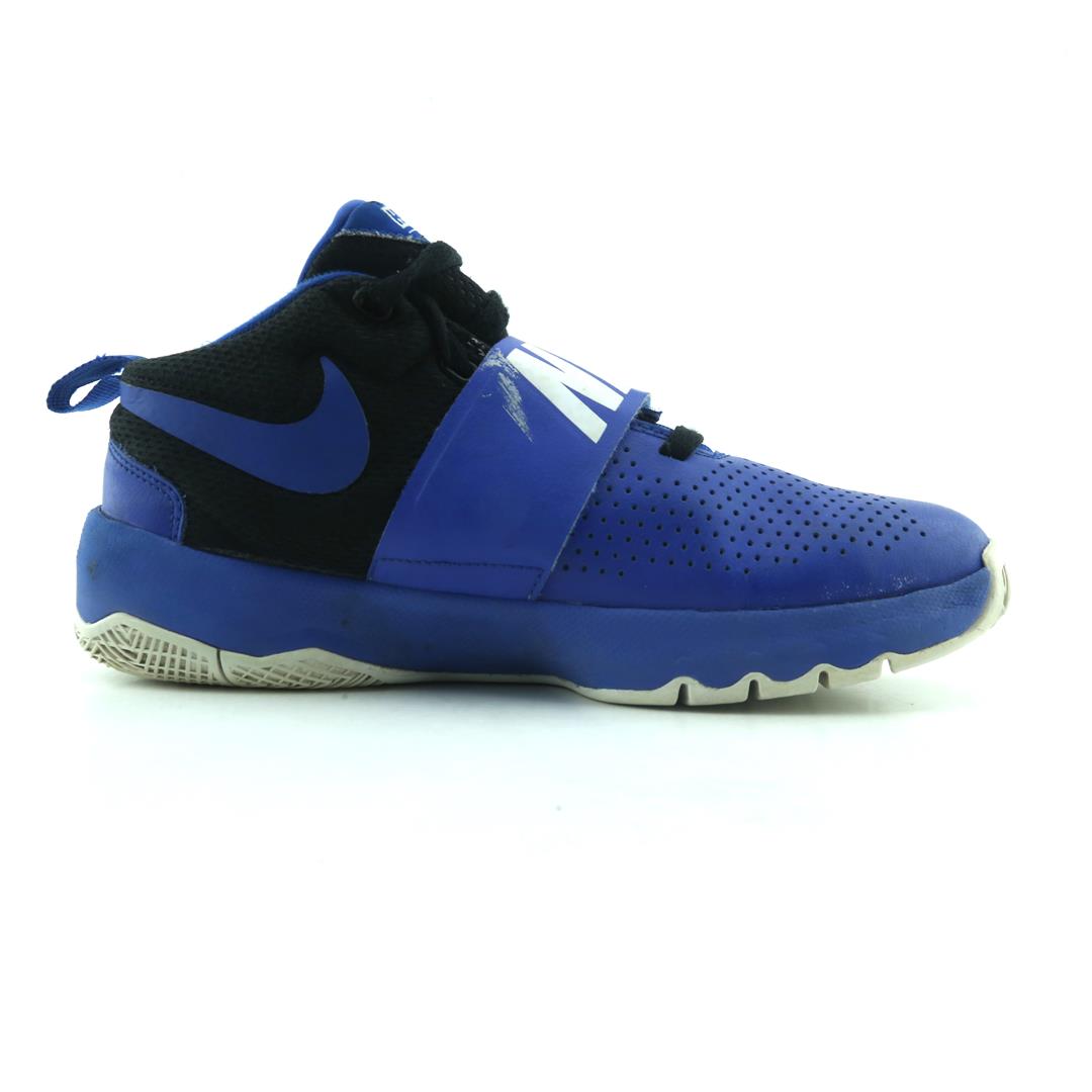 NIKE  TEAM HUSTLE D 8