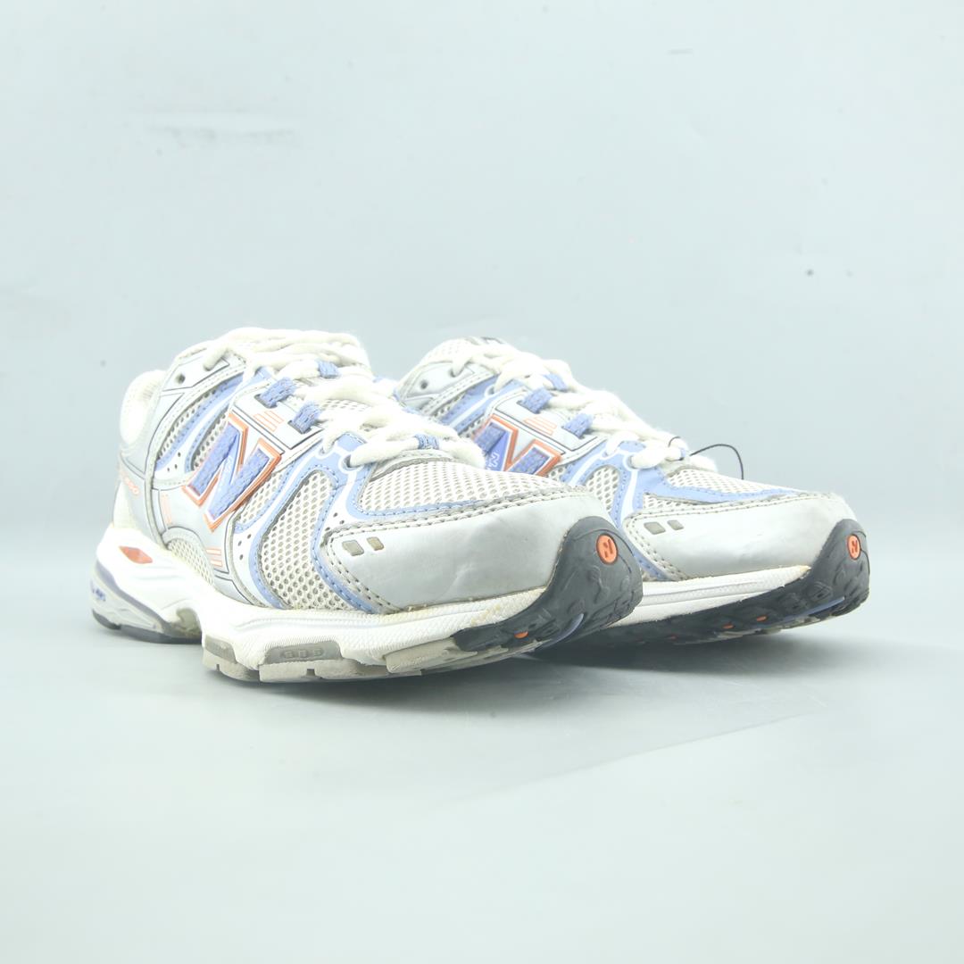 NEW BALANCE 850 11