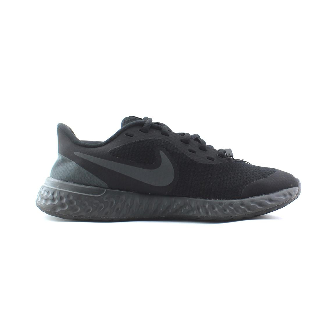 NIKE REVOLUTION 5
