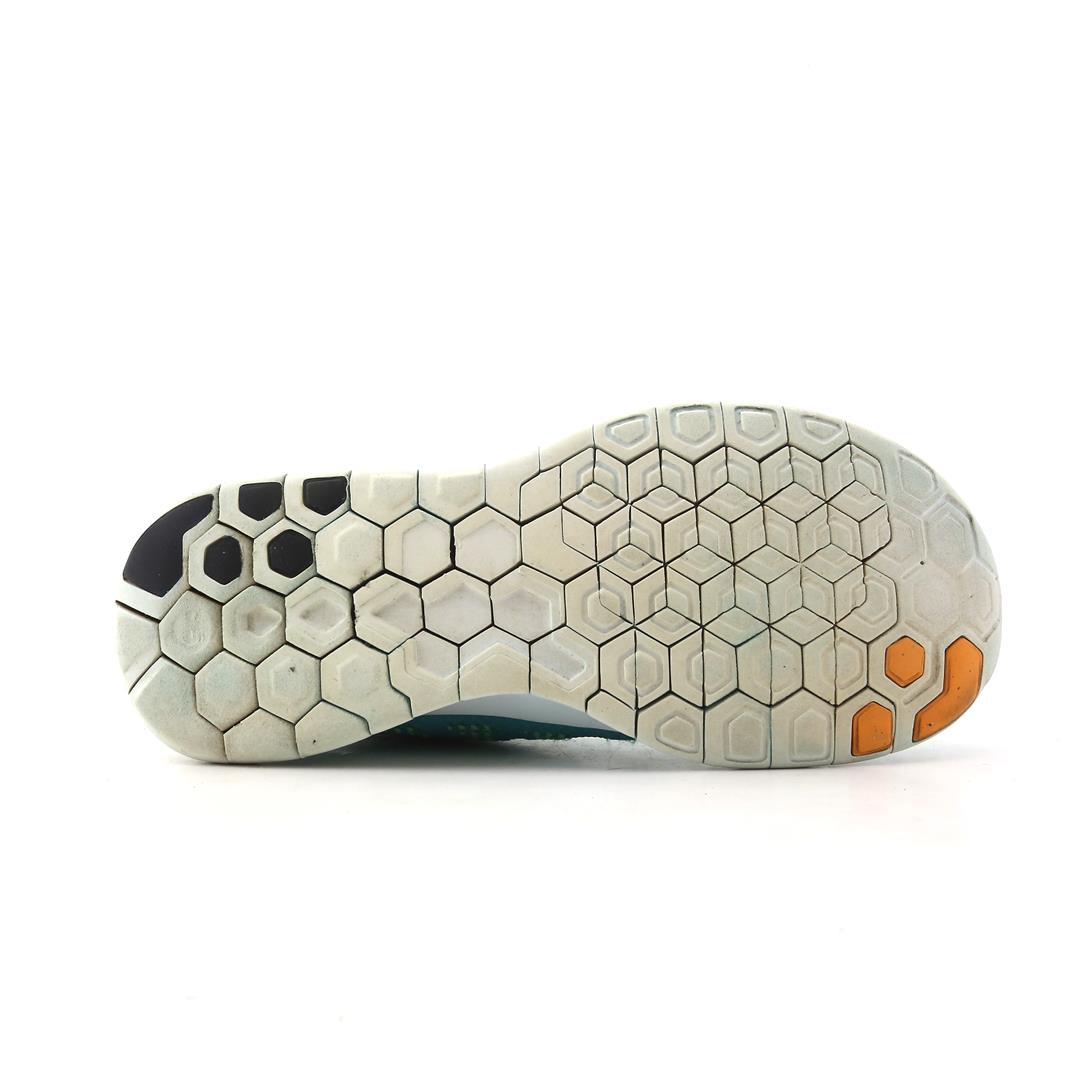 NIKE FREE 5.0