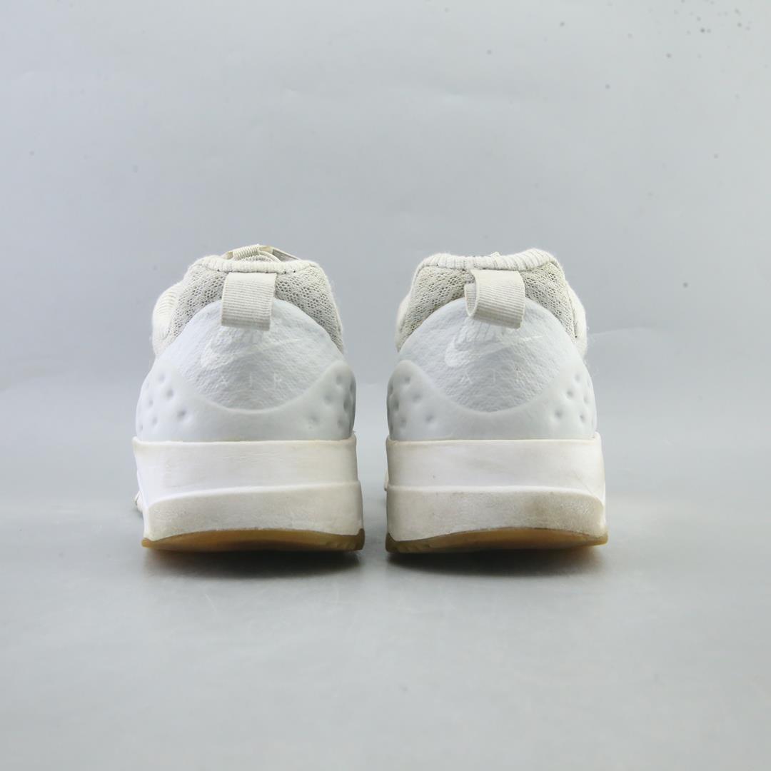 NIKE AIR MAX MOTION LW