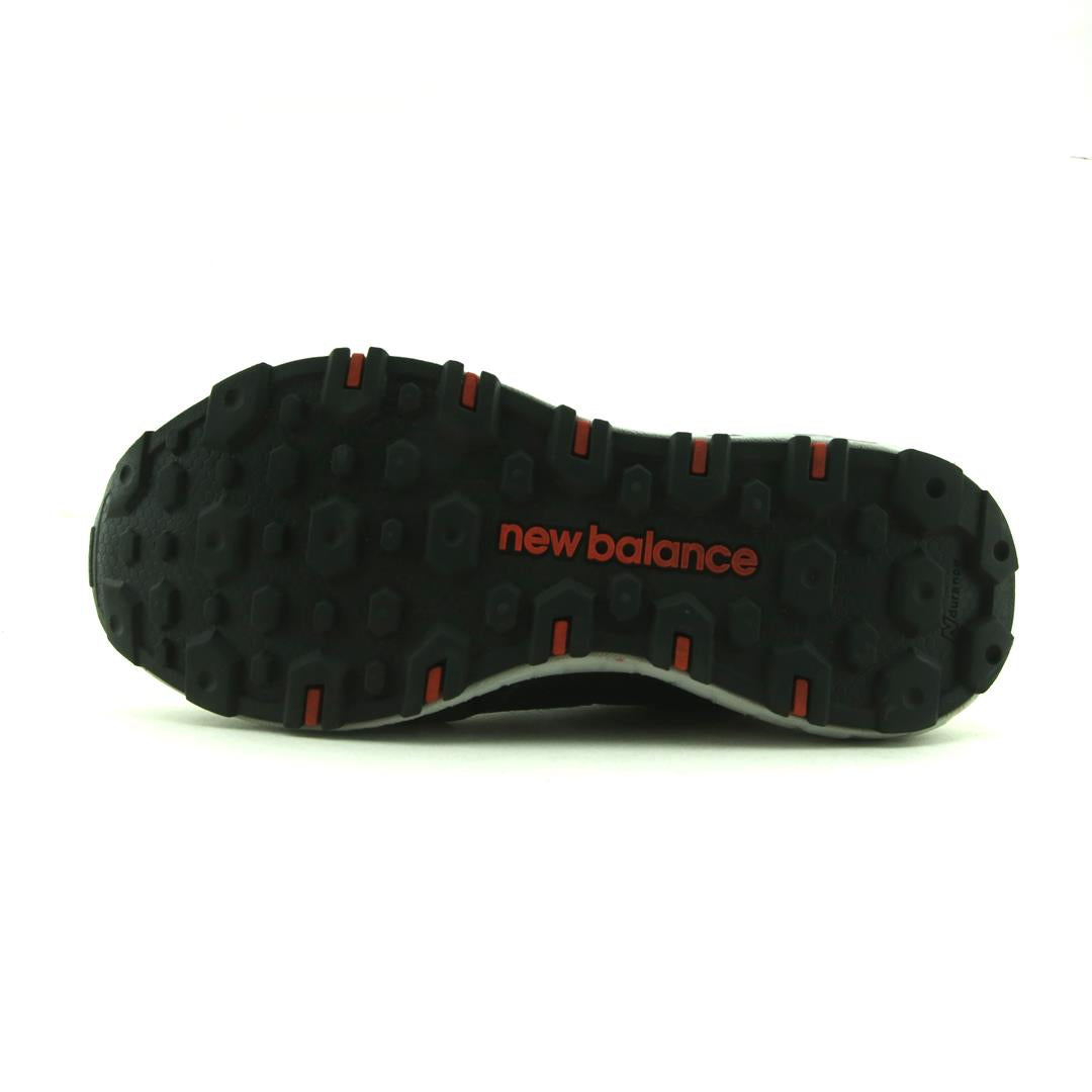 NEW BALANCE  FRESH FOAM CRAG V2