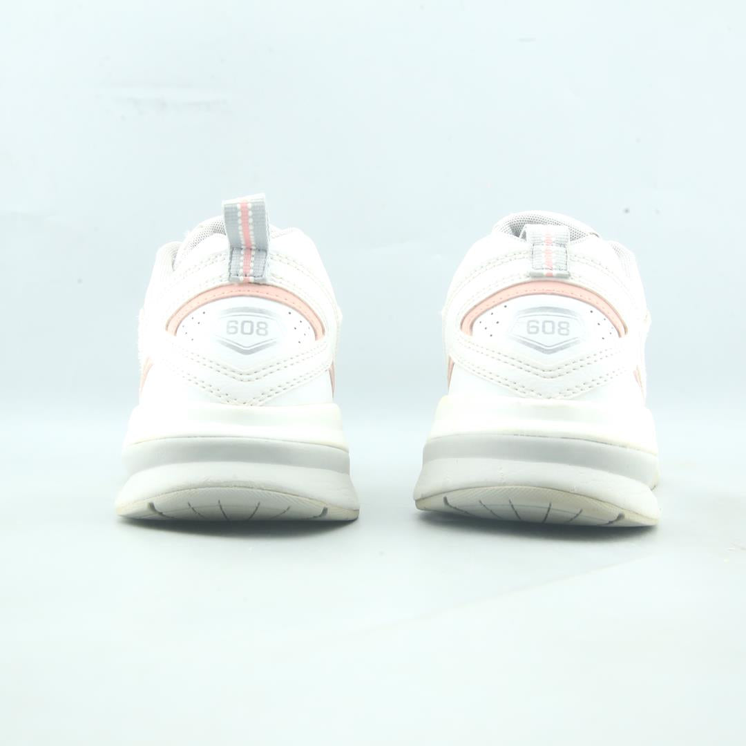 NEW BALANCE 608 V5