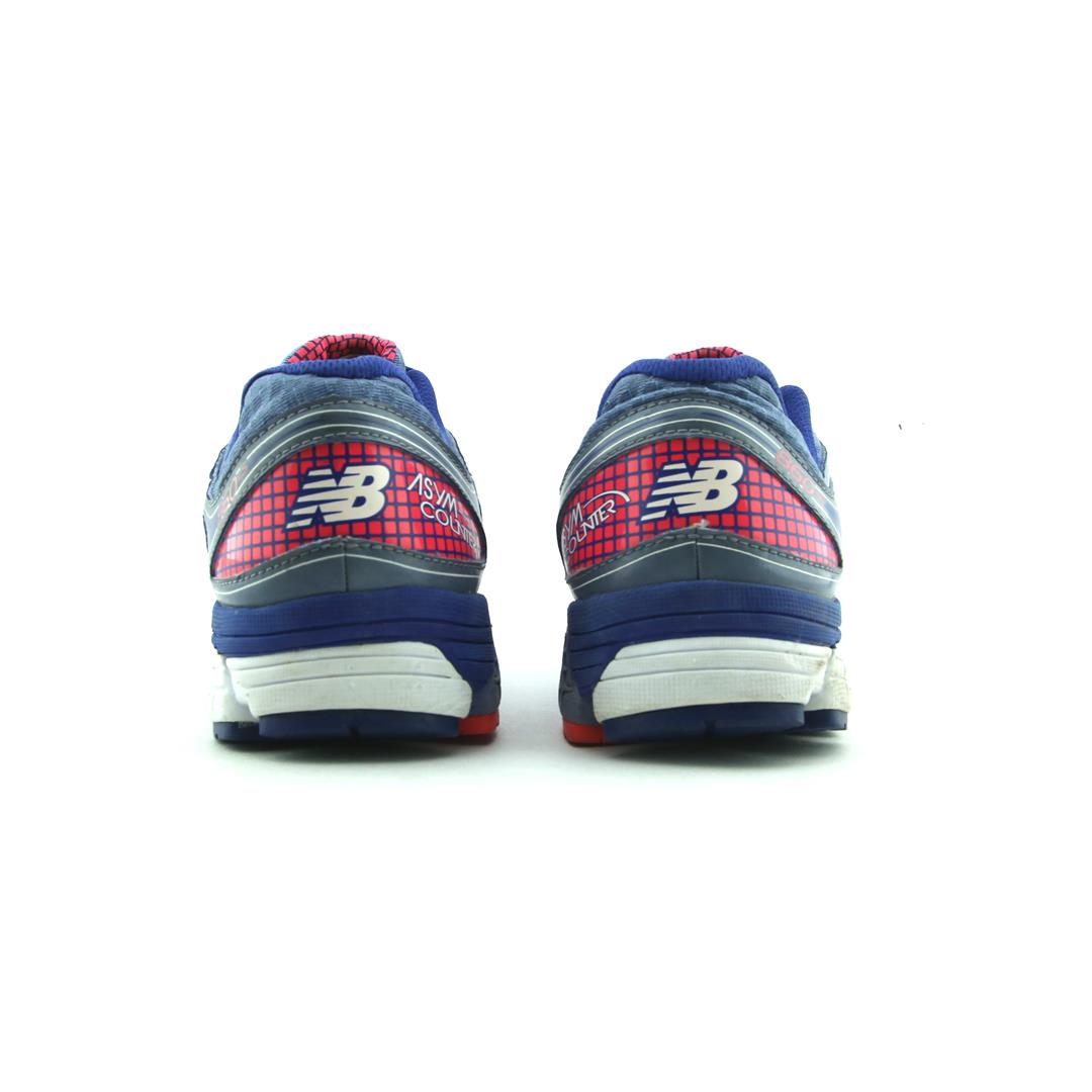 NEW BALANCE 860V5