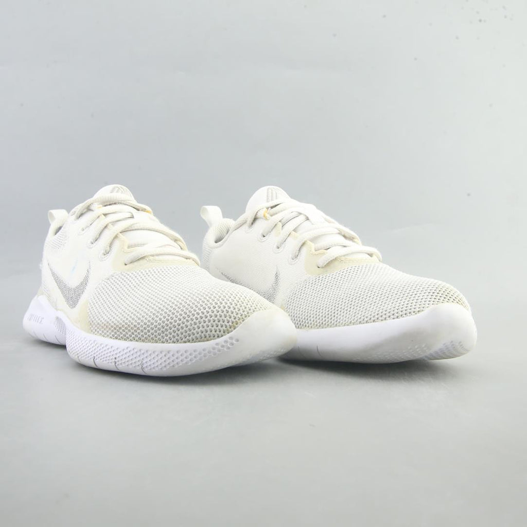 NIKE FLEX EXPERIENCE RUN 10