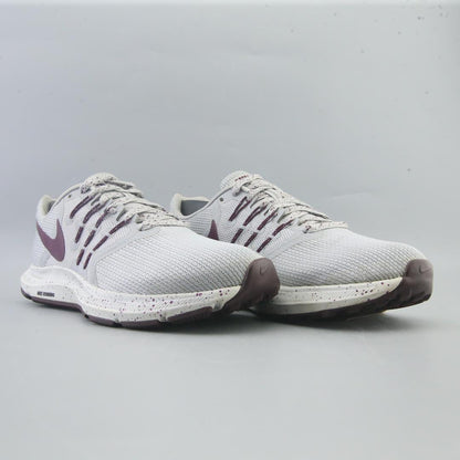 NIKE RUN SWIFT