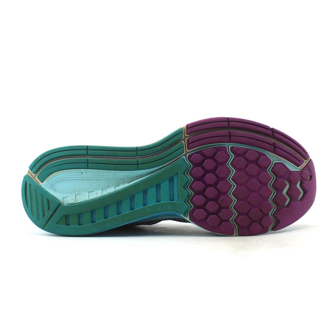 NIKE AIR ZOOM STRUCTURE 19