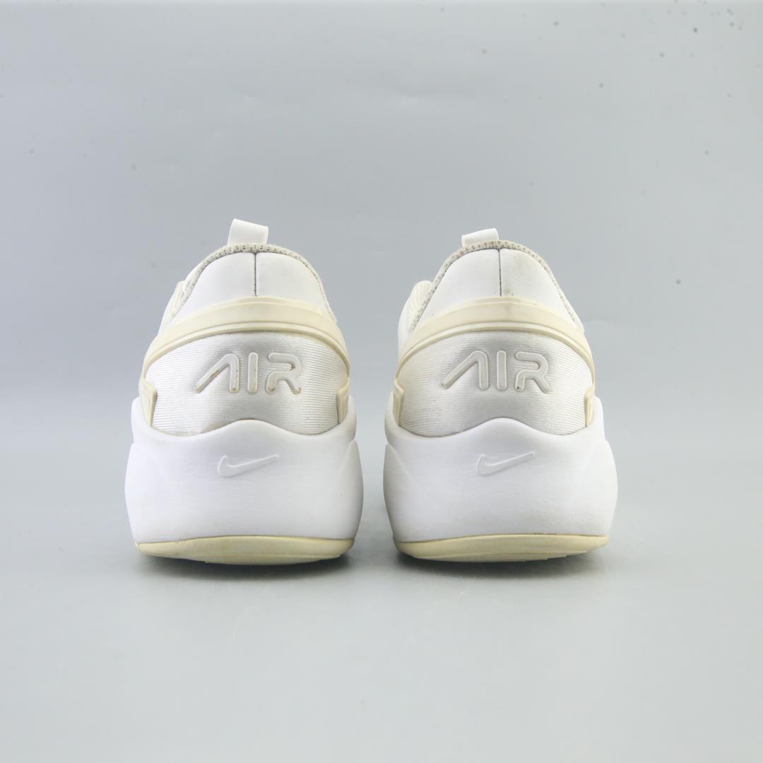 NIKE AIR MAX BOLT