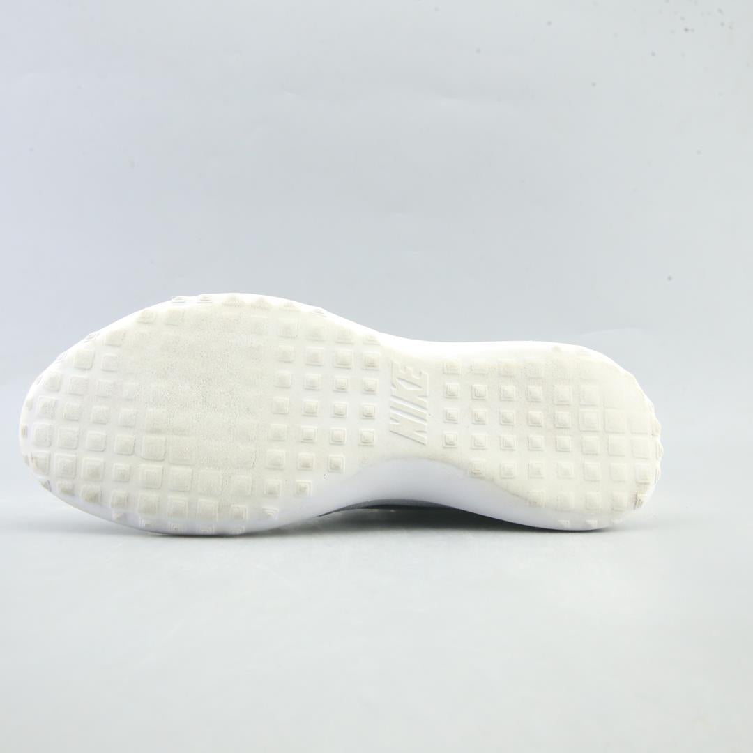 NIKE JUVENATE
