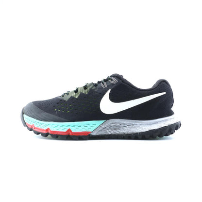 NIKE TERRA KIGER 4