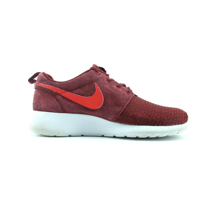 NIKE ROSHE ONE