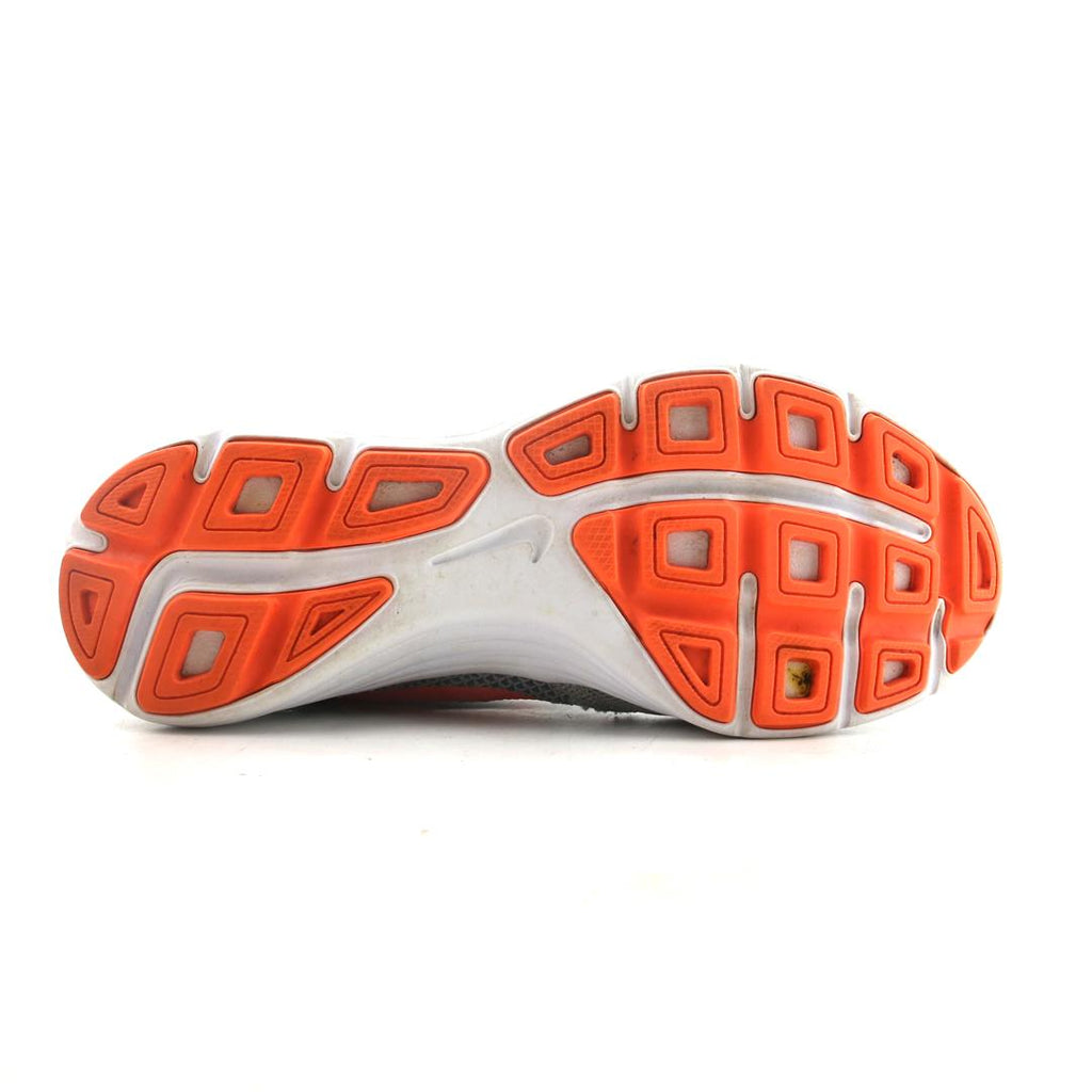NIKE REVOLUTION 3